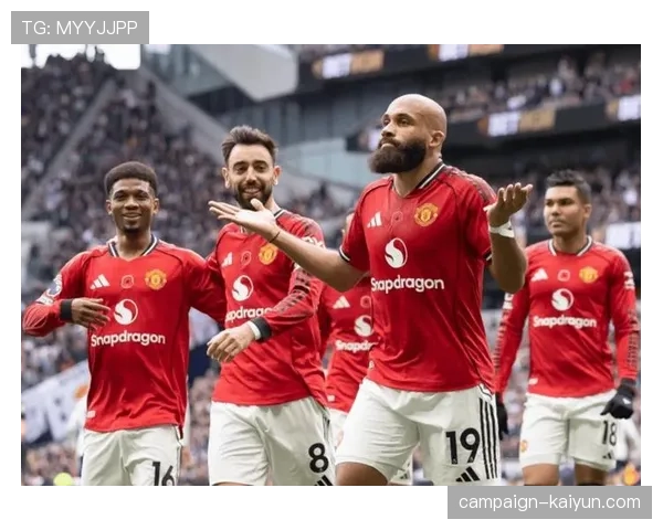 VAR介入，判定水晶宫球员禁区手球，伯恩茅斯获得点球